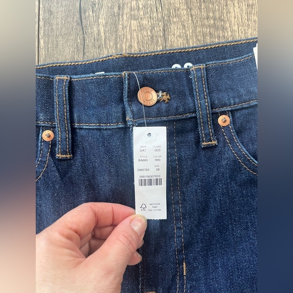 High-rise '90s classic straight jean | size 28 - Picture 3 of 6